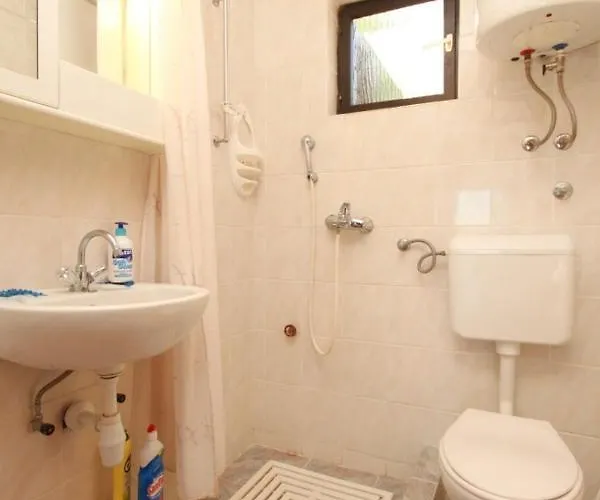 Appartement With Parking Space Rukavac, - 8836